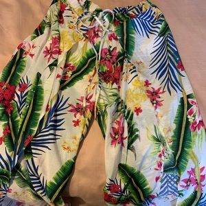 Floral flowy Fashion Nova pants